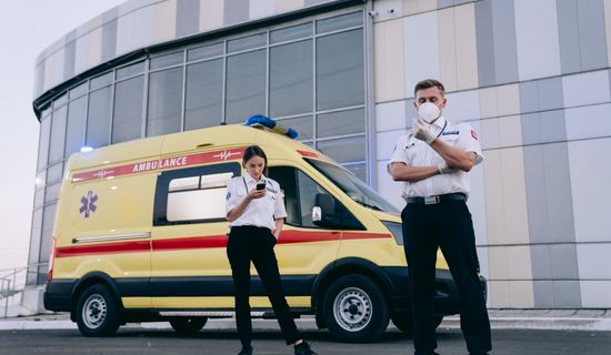 梁河救护车转运病人算来回费用吗？